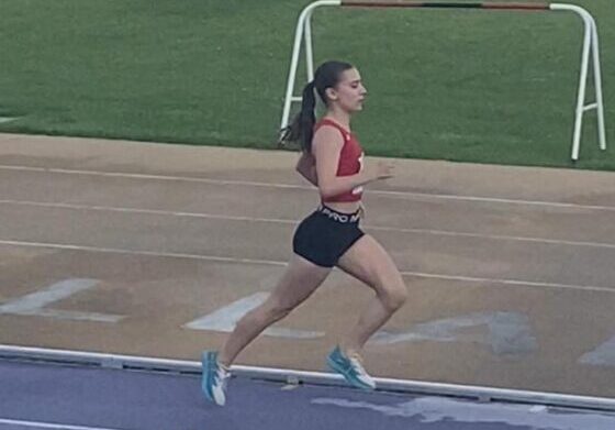 Jimena Hidalgo logra marca personal y se queda cerca del podio en el Campeonato Autonómico Sub-18