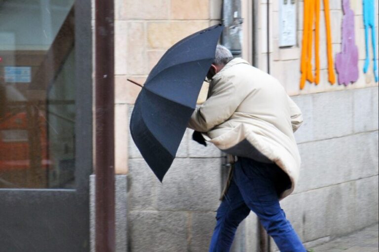 España, en el punto de mira del exhuracán Gabrielle: lluvias, bajada de temperaturas y posible temporal este fin de semana
