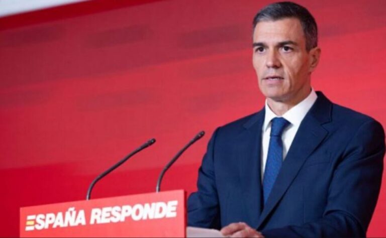 Sánchez ofrece disculpas y rechaza un adelanto electoral