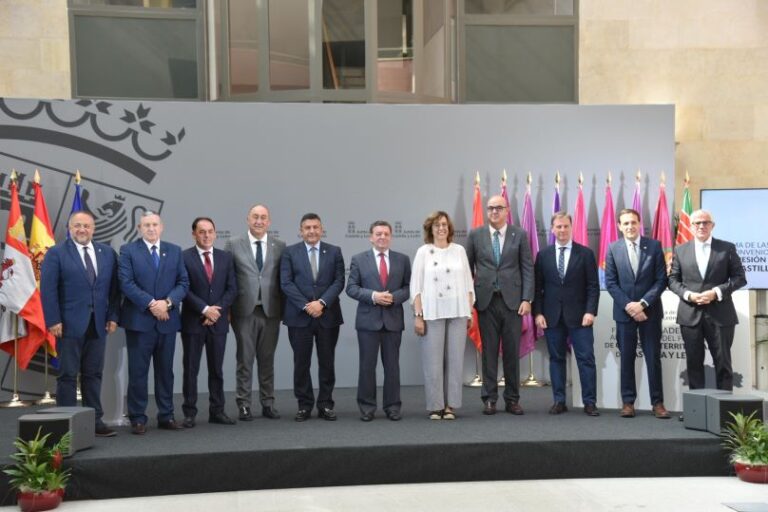 Castilla y León refuerza su apuesta por el medio rural: 20 millones para dinamizar más de 2.200 pueblos