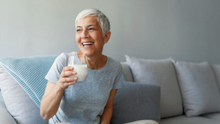 Diez medidas para reducir el estigma y la discriminación que sufren las mujeres durante la menopausia