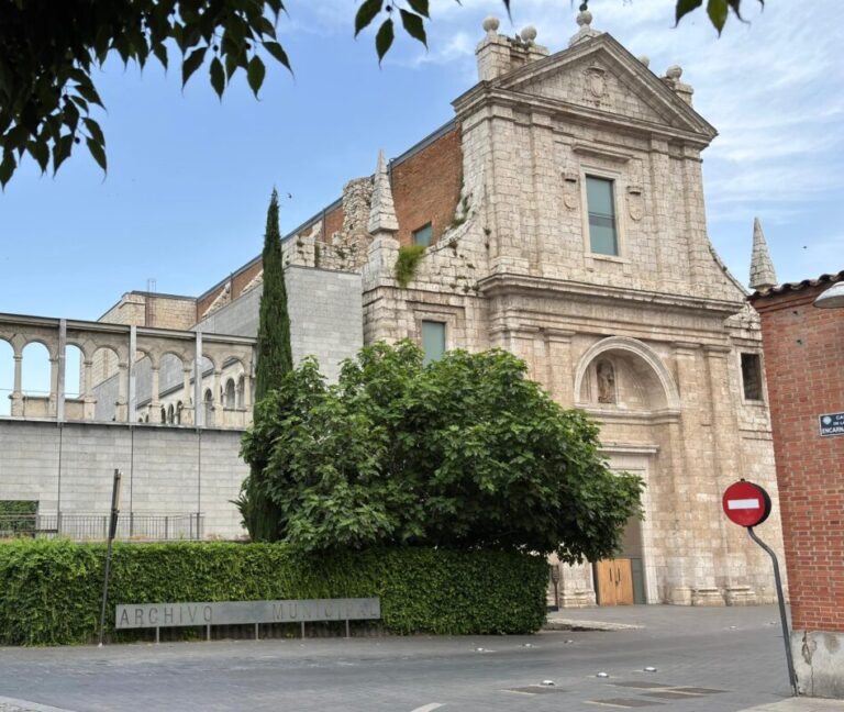 Valladolid homenajeará al padre Teófanes Egido con una nueva plaza entre San Benito y el Archivo Municipal