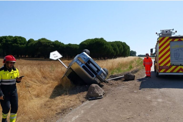 Un varón herido y atrapado tras un accidente en Navas de Oro (Segovia)