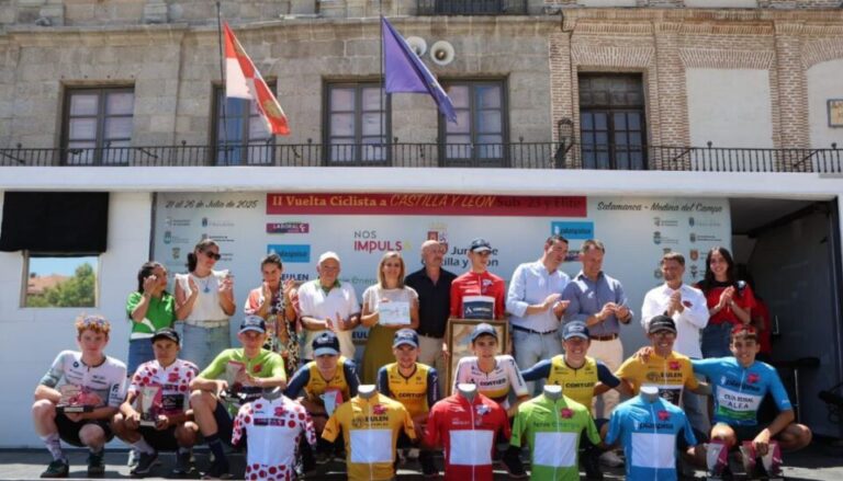 Medina del Campo colofón perfecto de la II Vuelta Ciclista a Castilla y León Élite y Sub-23