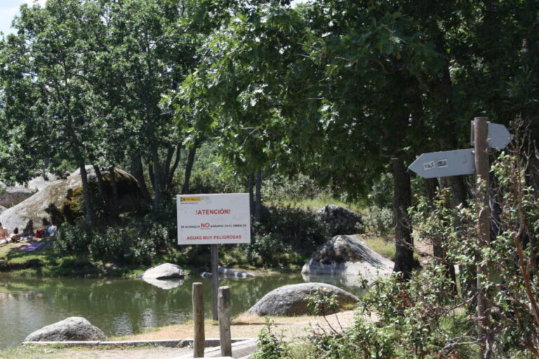 La Junta alerta del peligro de bañarse en el embalse segoviano del Pontón Alto