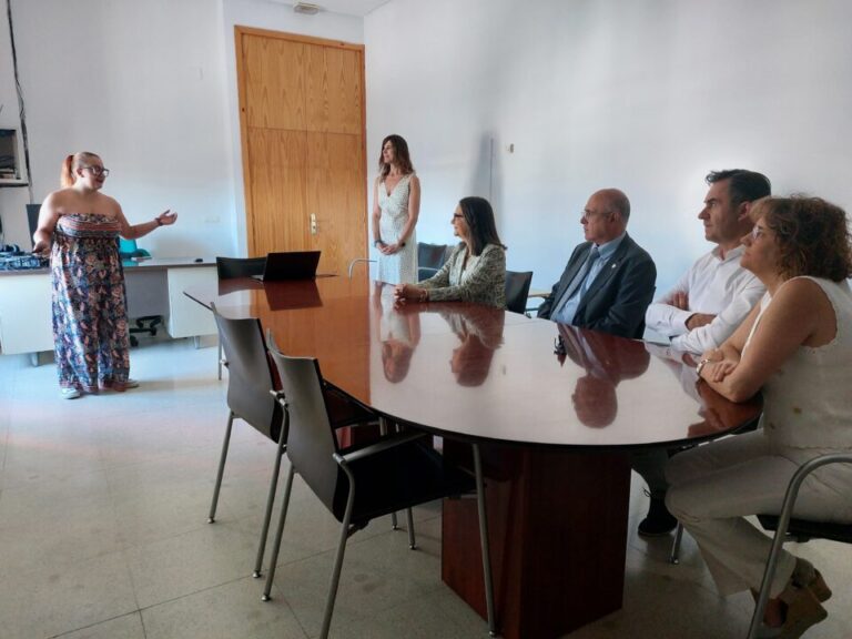 Una universitaria lleva el talento joven a Cogeces del Monte con un plan de turismo rural y movilidad sostenible