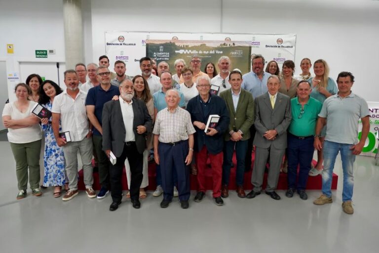 José Peñín presenta en Valladolid su autobiografía ‘Mis memorias del vino’, un repaso imprescindible a medio siglo de historia del sector
