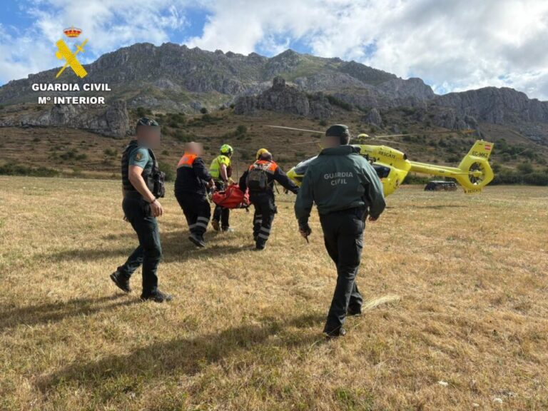 Localizada con vida la mujer de 76 años desaparecida en Valverdín (Cármenes) tras una intensa búsqueda coordinada por la Guardia Civil