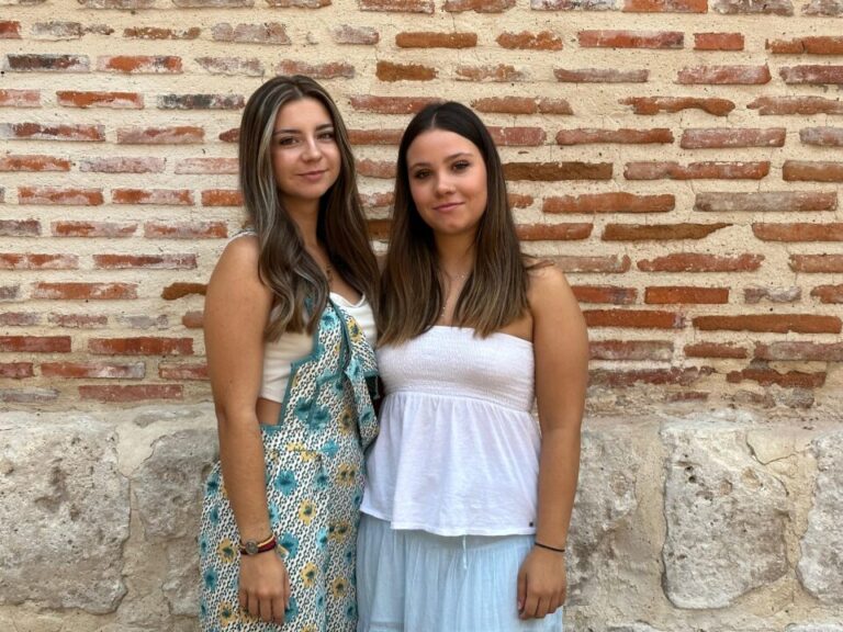 Conoce a Carla Ruiz e Irene Velasco, damas de las fiestas de San Antolín 2025