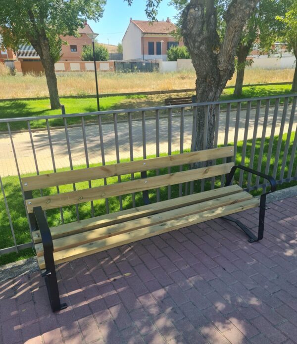 El Ayuntamiento de Rueda continúa mejorando sus calles impulsando así el bienestar vecinal