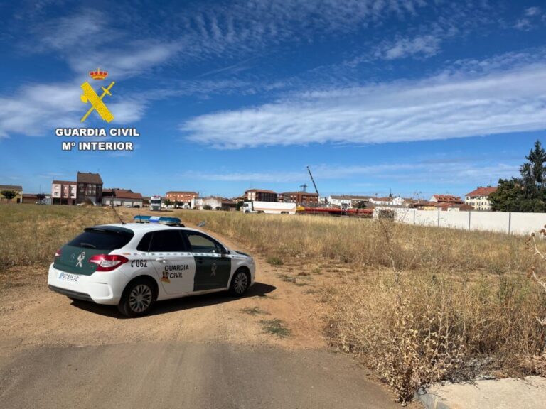 Apuñalamiento en plenas fiestas de Santa María del Páramo: un detenido y otro investigado