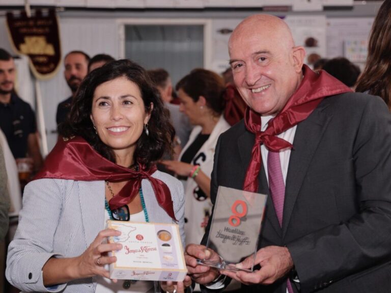 Huellas de Teresa y Yemas de Teresa sellan una alianza para unir patrimonio cultural y sabor gourmet