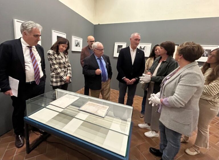 La Junta restaura en Segovia el histórico documento que anunció el nacimiento de Isabel la Católica