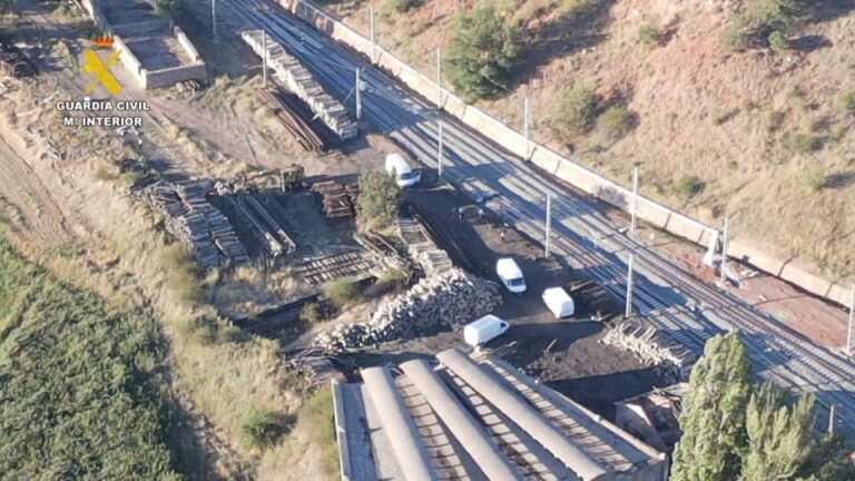 Caen en Palencia y Soria once integrantes de una red que robaba vías férreas y cableado