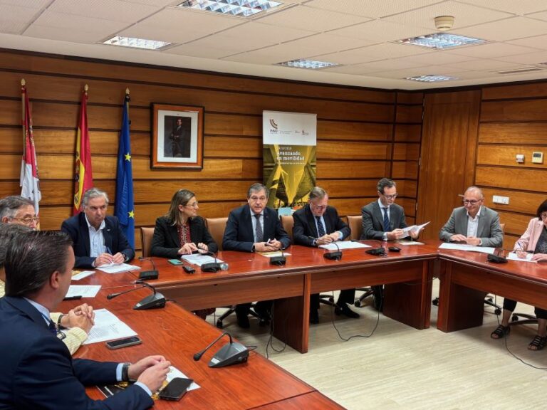 La Junta y AEICE impulsan un foro para innovar en la sostenibilidad y digitalización de las carreteras de Castilla y León