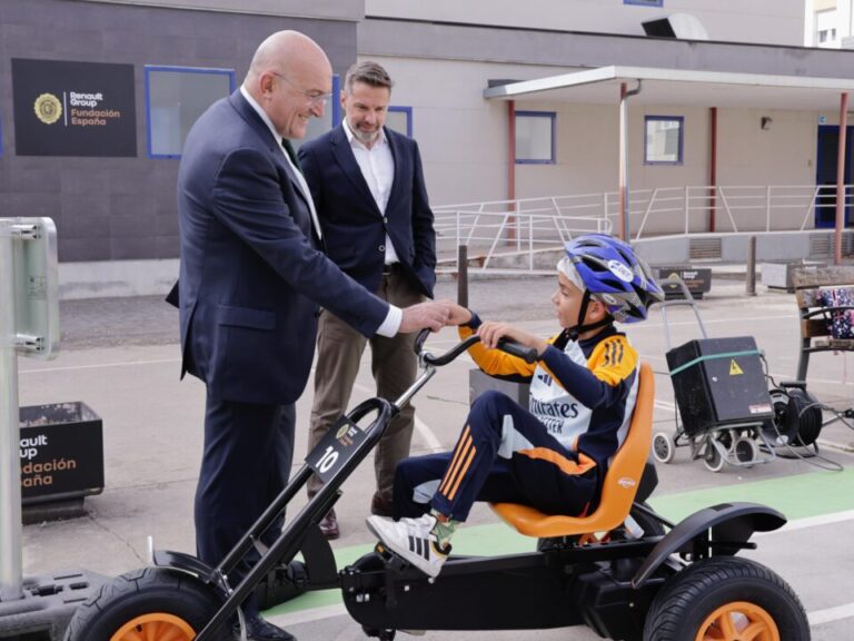 Valladolid apuesta por la seguridad vial infantil: el Ayuntamiento y Renault renuevan los karts del Parque de Tráfico