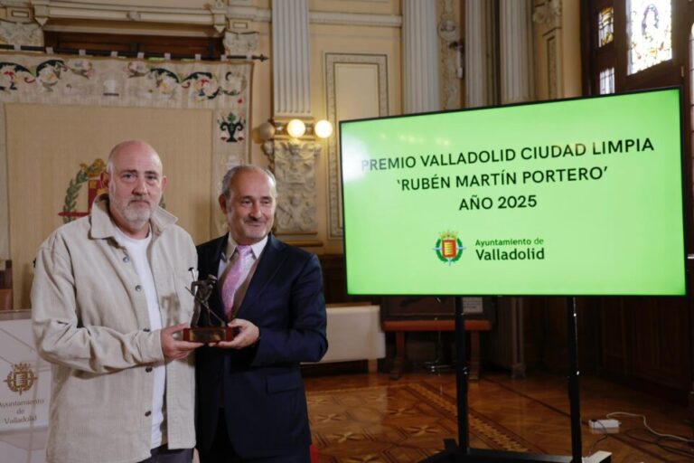 Valladolid crea el premio ‘Ciudad Limpia Rubén Martín Portero’ para homenajear al personal de limpieza y promover el civismo