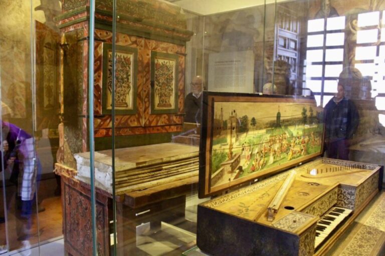 El Monasterio de Santa Clara de Tordesillas saca brillo a su historia musical con la restauración de tres instrumentos únicos