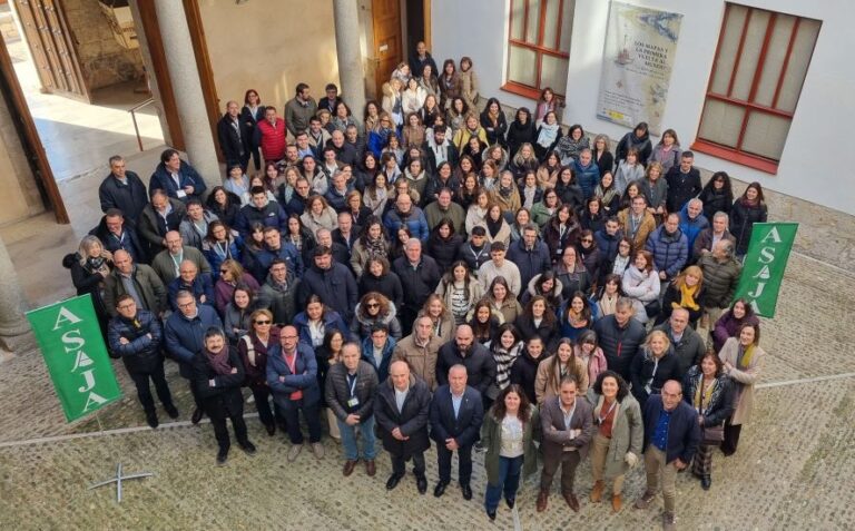 ASAJA reúne en Tordesillas a sus 165 empleados en su XV Convención para abordar los retos tecnológicos del campo