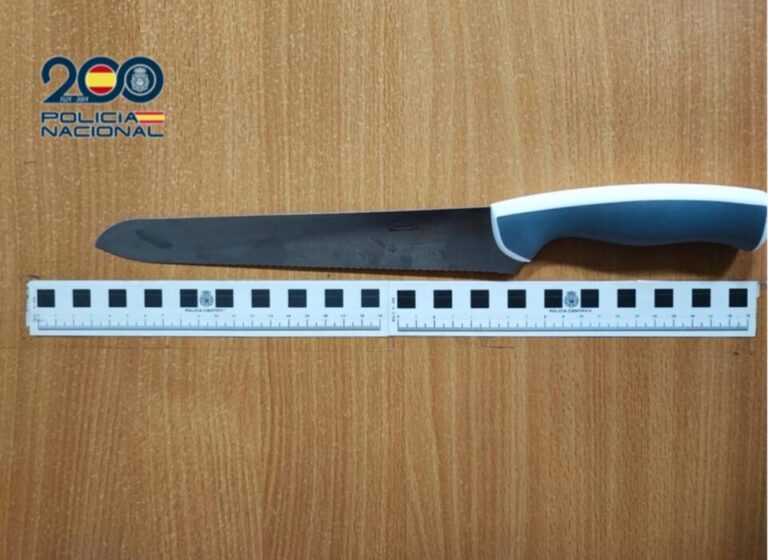 Entra en prisión un hombre detenido por robo violento con cuchillo en un local de Valladolid