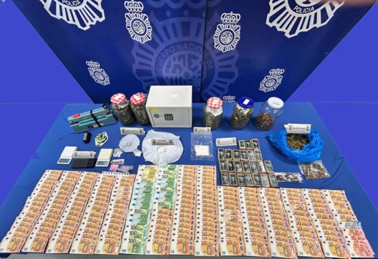 Cae un punto de venta de droga en Valladolid: detenido un hombre con más de cuatro kilos de estupefacientes y 12.000 euros en efectivo