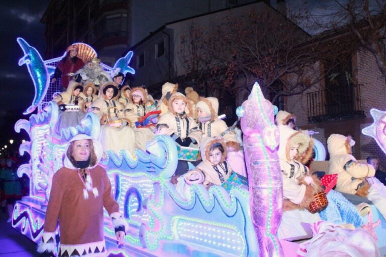 La Cabalgata de Reyes de Medina del Campo, en imágenes 