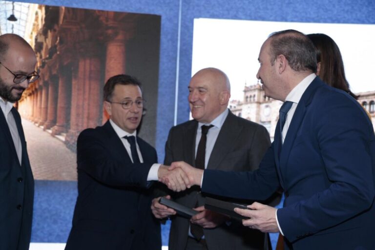 Valladolid y Albacete se alían en FITUR para impulsar la gastronomía como motor turístico común-