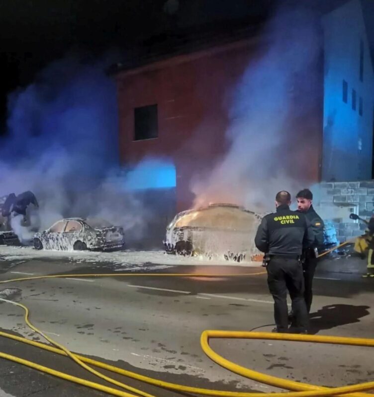 Detenido en San Cristóbal de Segovia un joven por provocar un incendio con cócteles molotov y causar daños por más de 150.000 euros