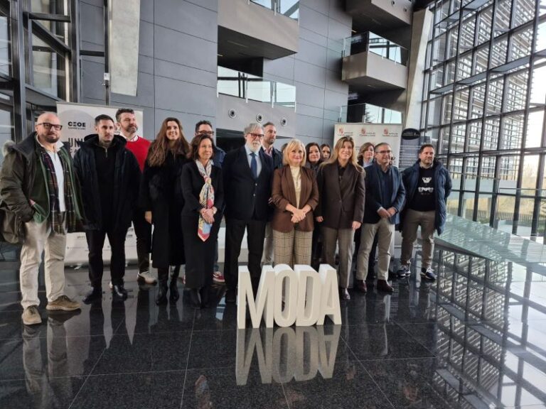 Castilla y León invierte 950.000 euros en el impulso del sector textil con la nueva edición de ‘Uniendo Moda’