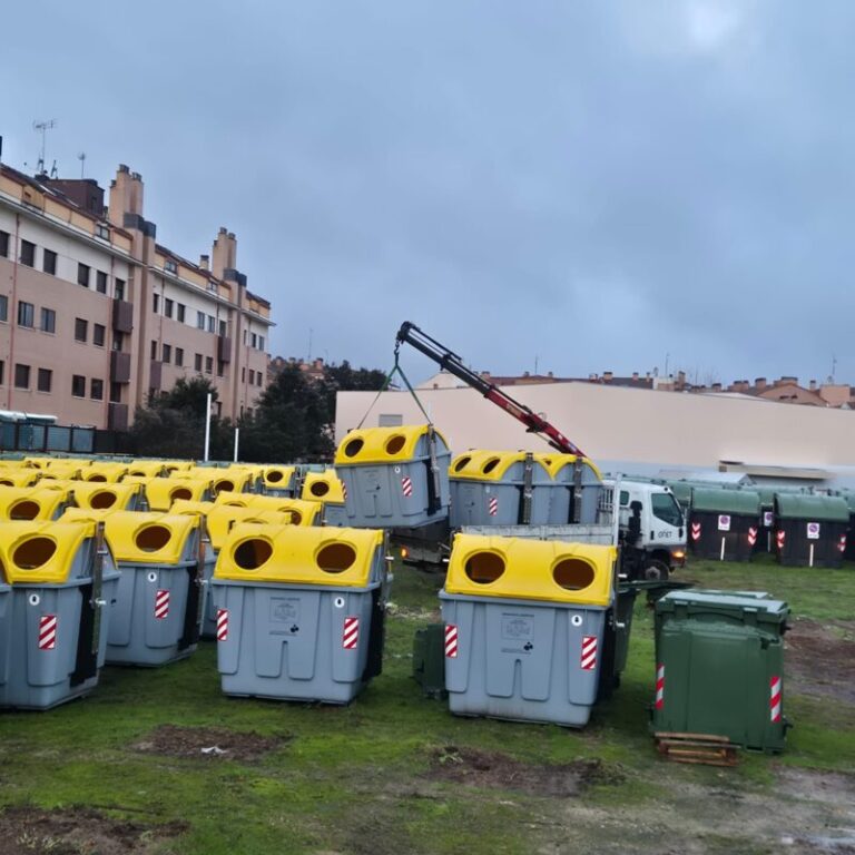 La Diputación de Valladolid comienza la sustitución de contenedores de envases por modelos más modernos y seguros