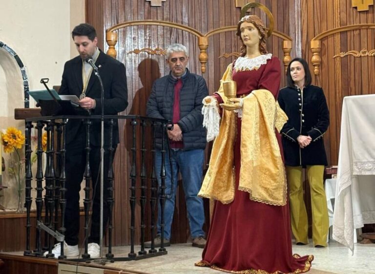 Nueva imagen Cofradía El Calvario en Medina del Campo