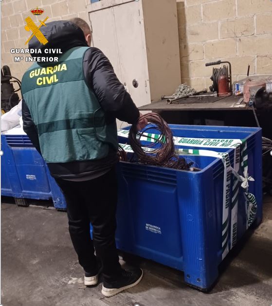 Golpe policial a la banda itinerante que saqueó el cableado eléctrico de en Valladolid
