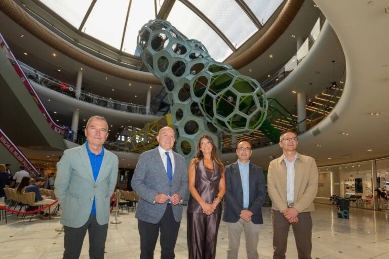 Foto de familia Presentación La Collmena Vallsur_