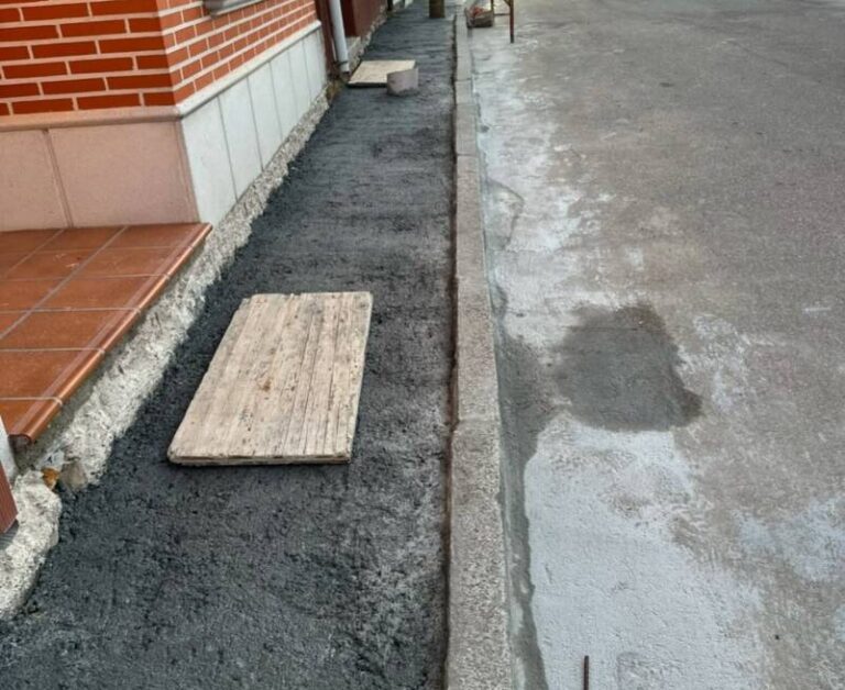 Calle Real Pozal de Gallinas