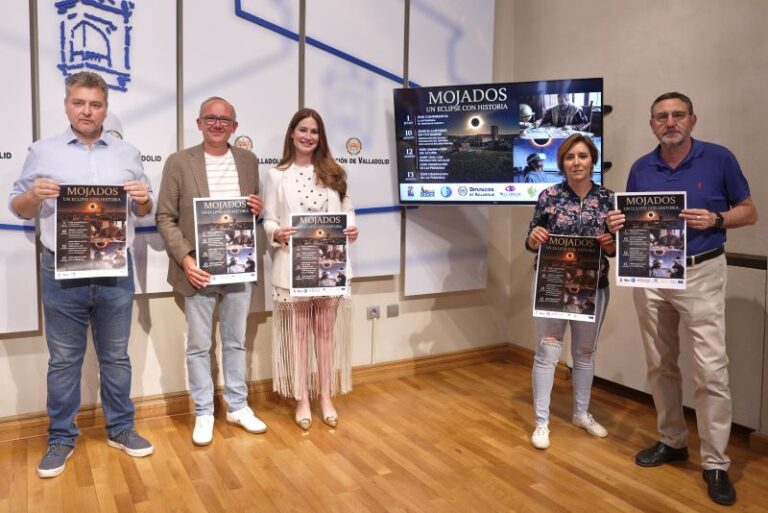 Presentación de 'Mojados, un eclipse con historia