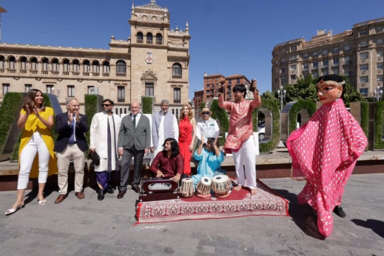 Inauguración Jaipur Literature Festival en Valladolid